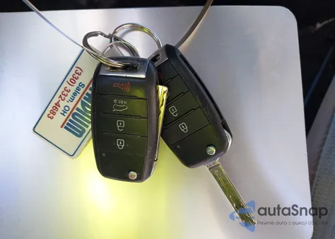 2015 Kia Sorento Lx z USA, uszkodzony, nr VIN 5XYKT3A6XFG654737